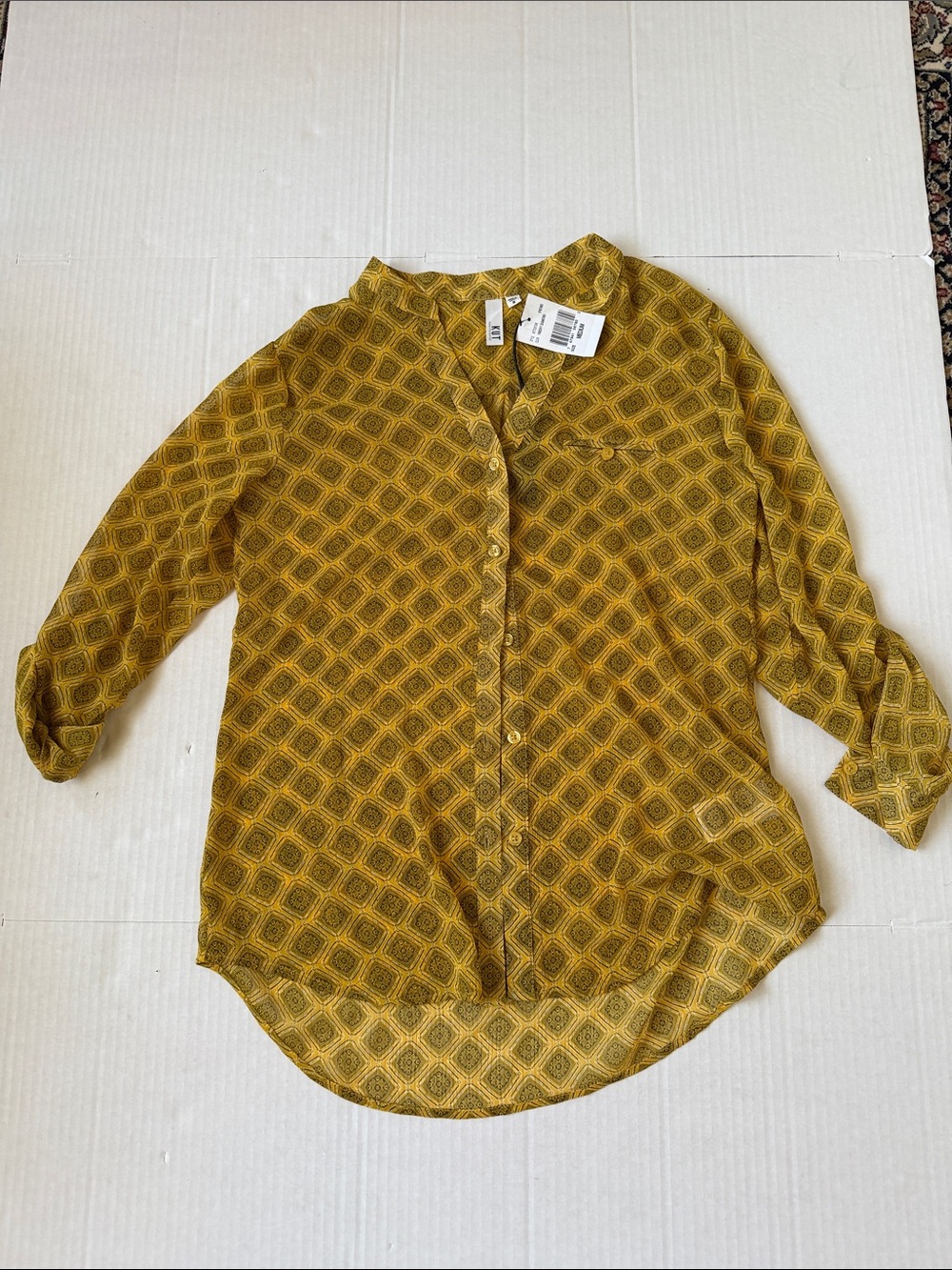 Kut from the Kloth Mustard Geometric Button-Up Blouse NWT Medium Ladies